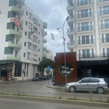 Flat Ani Apartmán *