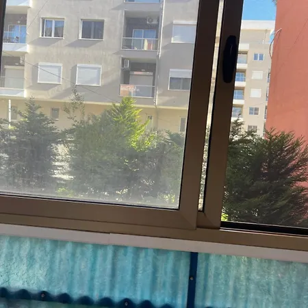 Flat Ani Golem (Tirana)