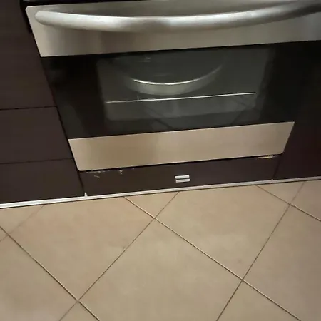 Flat Ani Golem (Tirana)